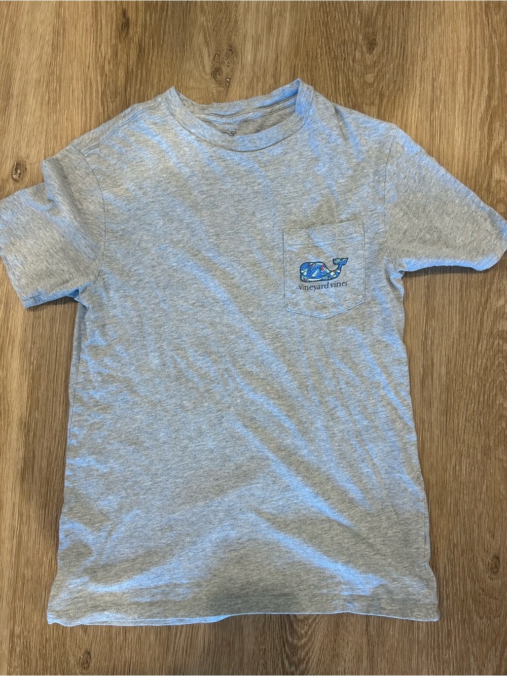 Vineyard Vines Gray Tee with Multi-Color Patterned Whale - Picture 2 of 5